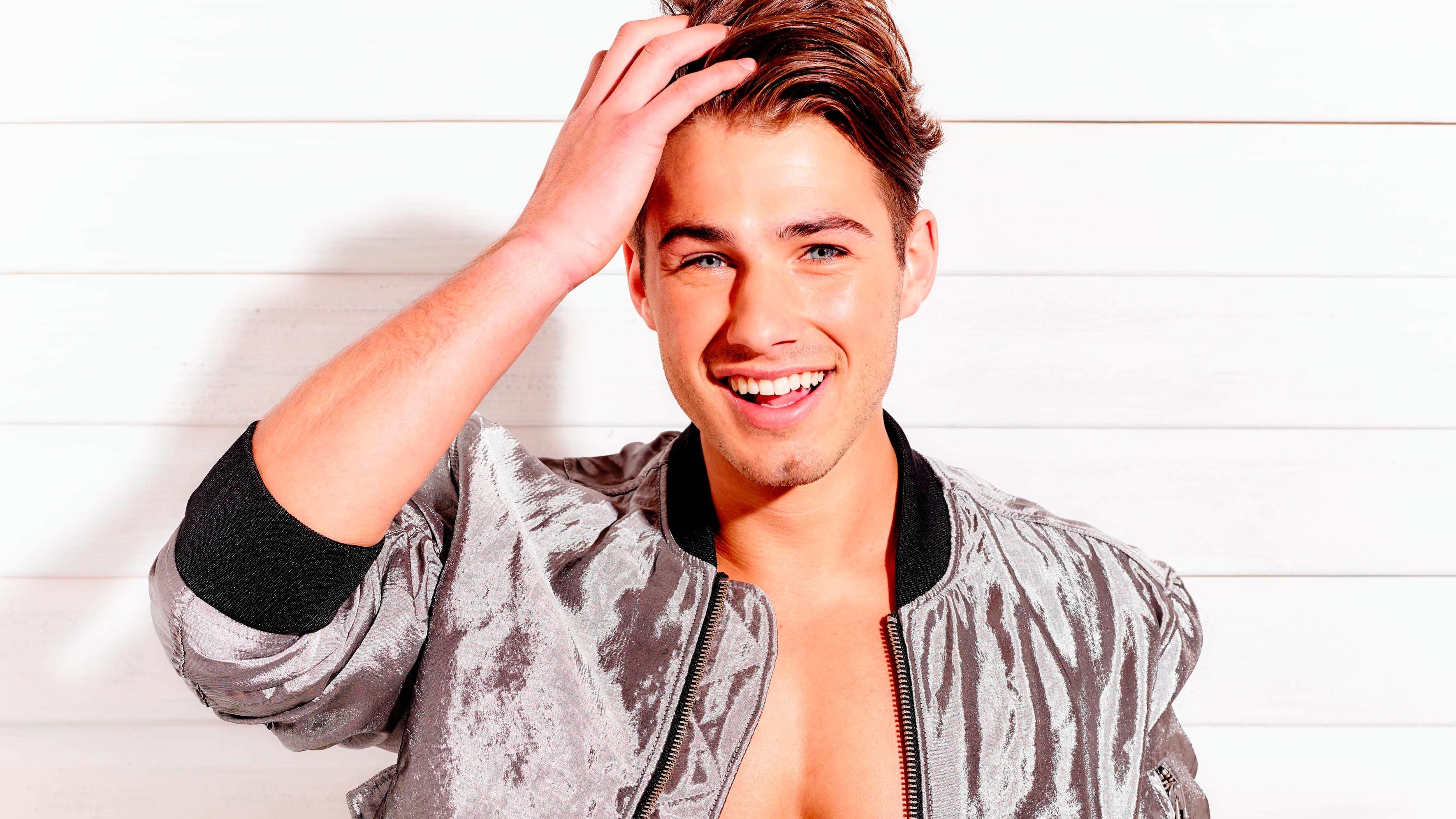 Joshua Ritchie | Love Island