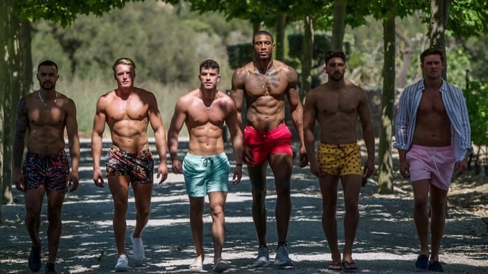 First Look Love Island