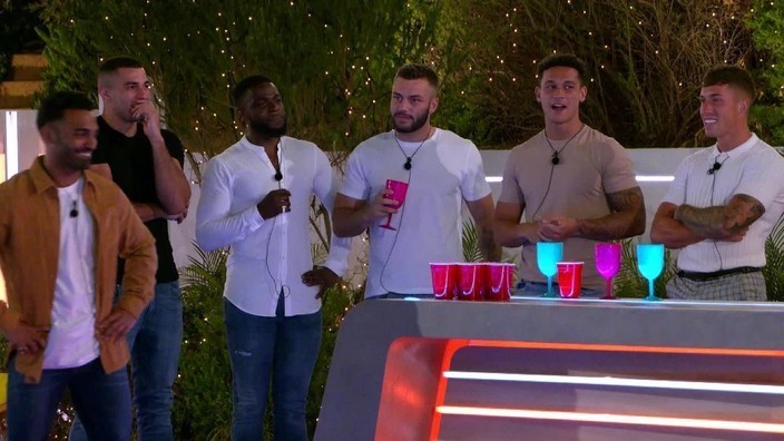 A Raunchy Game Of Beer Pong Gets Tongues Wagging Literally Love Island All Stars 