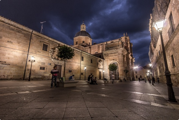Warum Salamanca? staticContent:seoTemplage.image Warum Salamanca? staticContent:seoTemplage.image