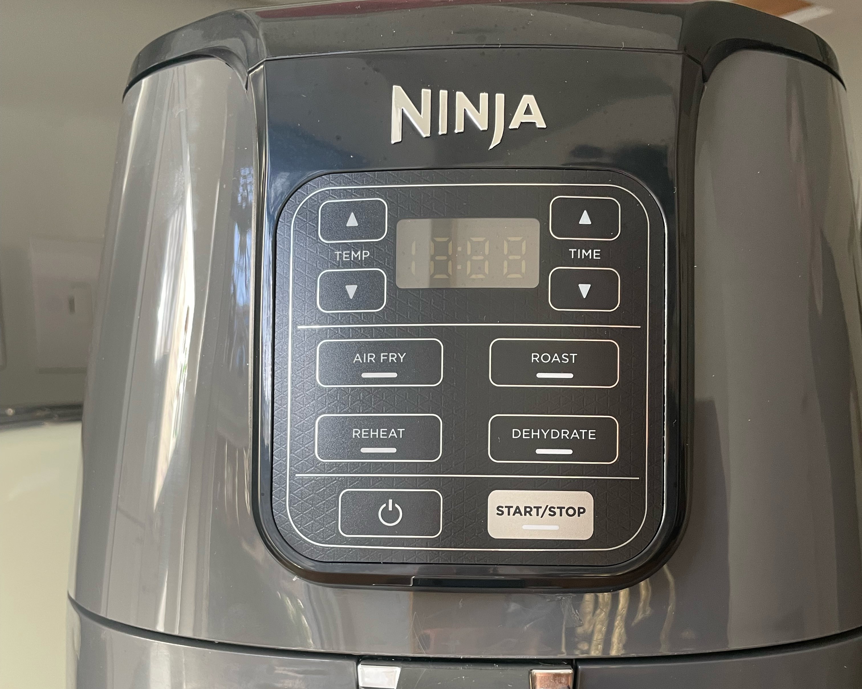  Ninja Air Fryer, 1550-Watt Programmable Base for Air