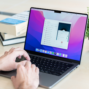 surfshark vpn که در لپ تاپ استفاده می شود