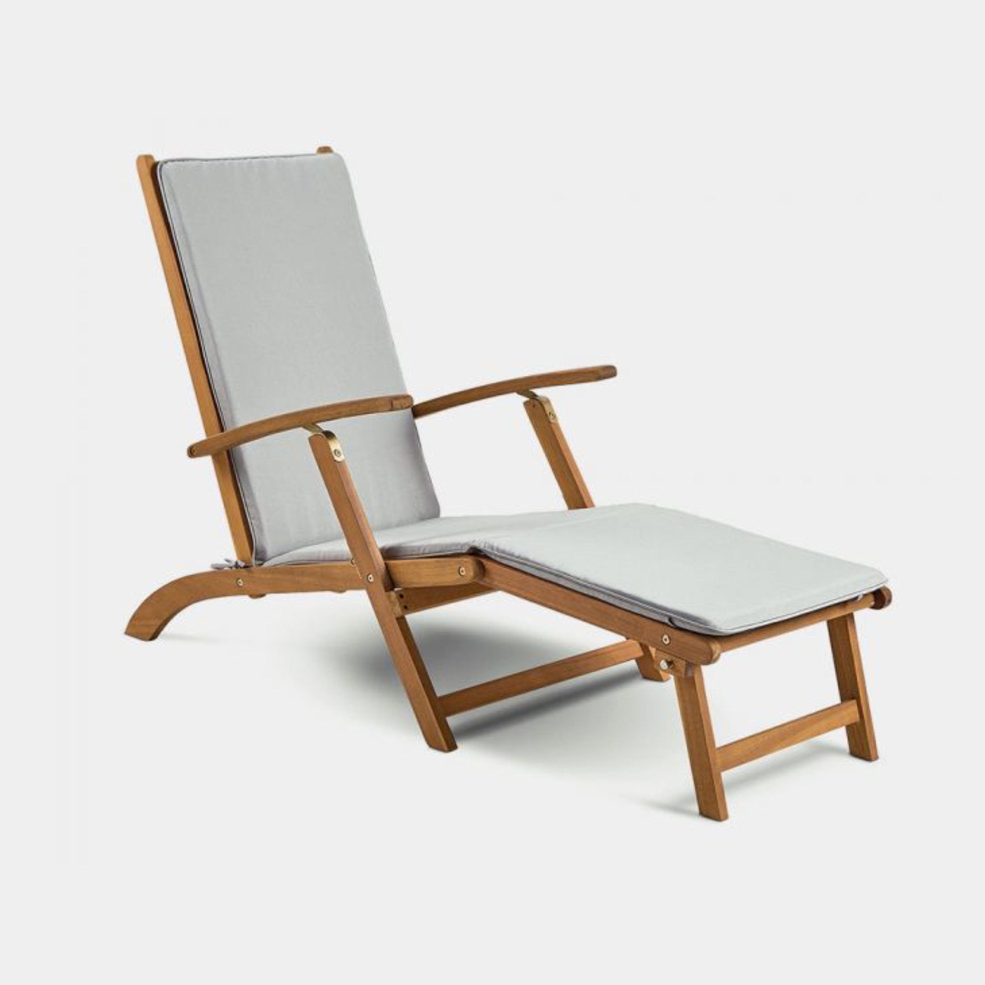 vonhaus rattan sun lounger