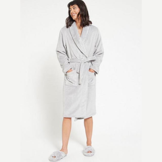 The best dressing gowns to keep you cosy - Daily Mail