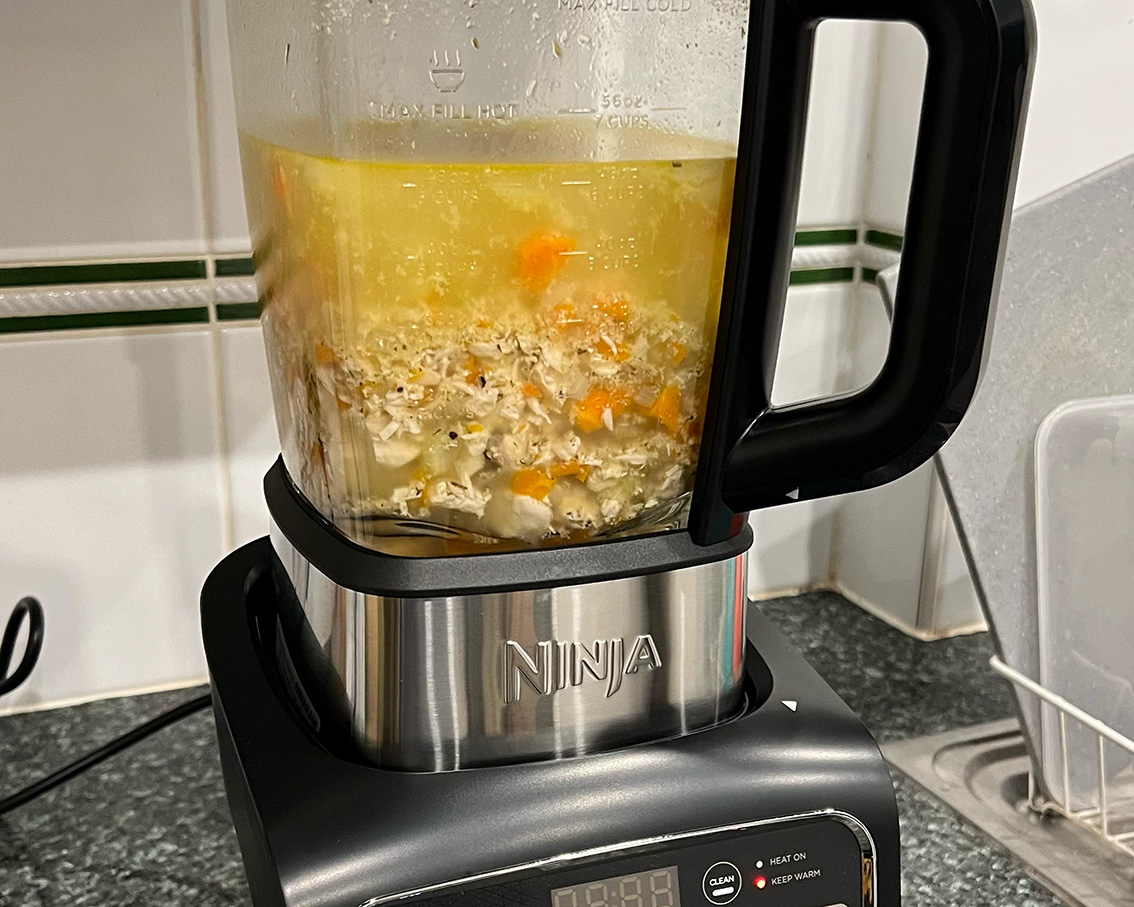 Ninja Blender Hot and Cold Blender Soup maker smoothie blender