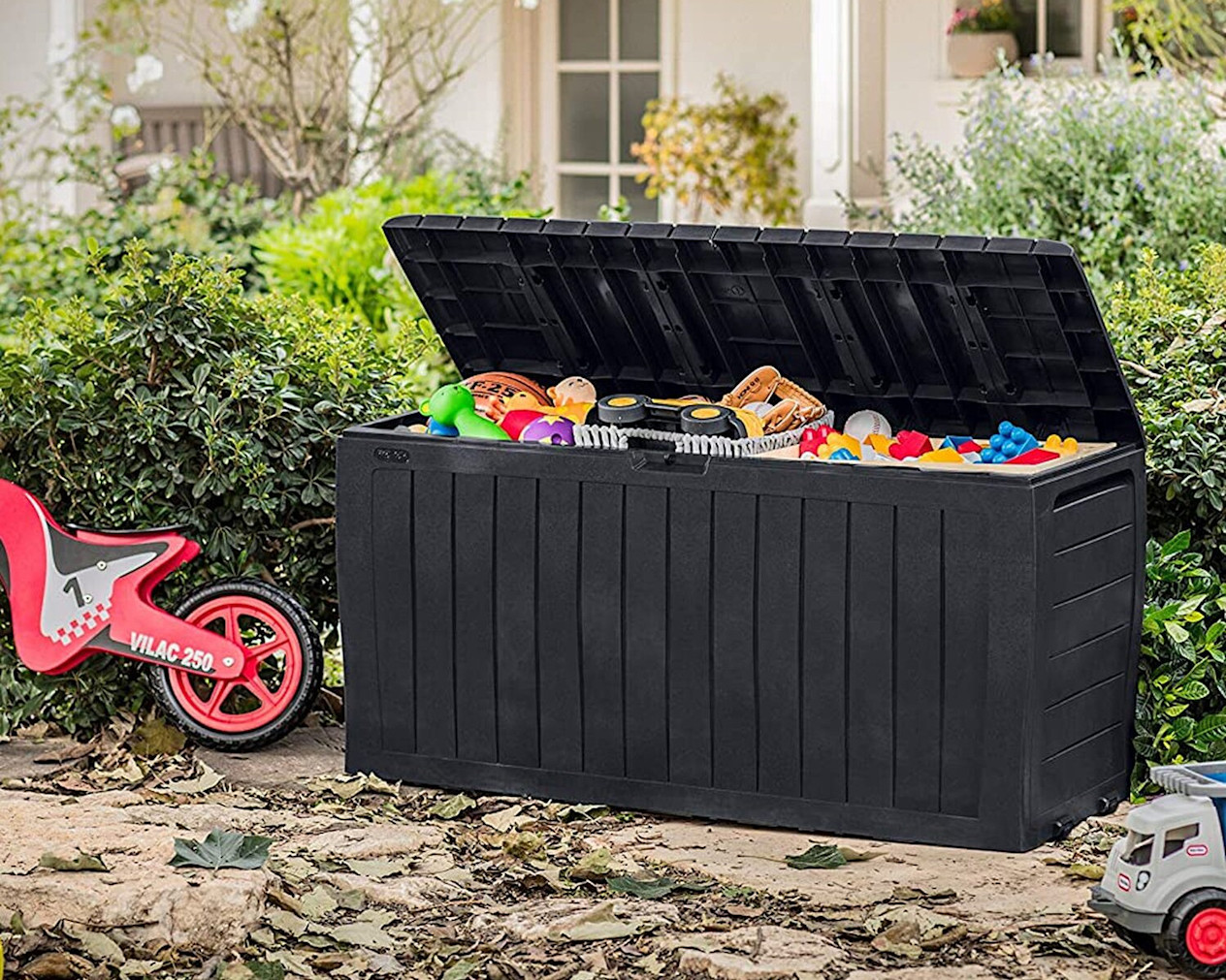 The best of The Range’s garden furniture Best Buys