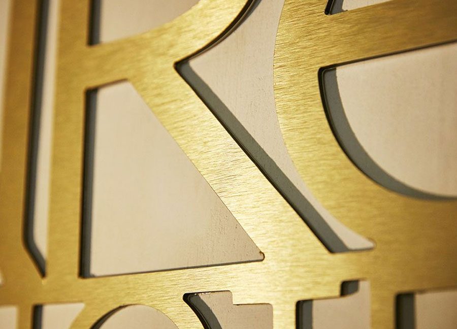 Letra y logotipo de aluminio dorado o plateado de 3 mm dorado personalizada