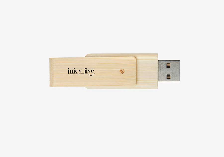 Clé USB pivotante 4 Go en bambou 1