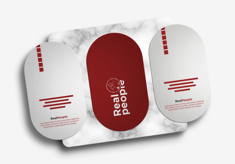 Tarjeta de visita creativa en papel plateado