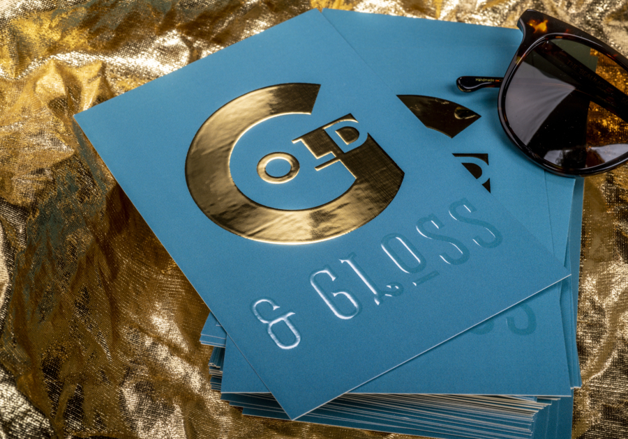 Tarjeta stamping barnizada en 3D