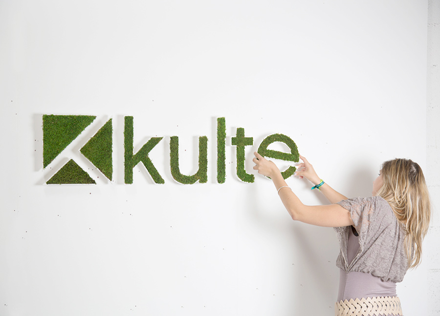 Logo y Letra musgo de bosque - Kulte -2 