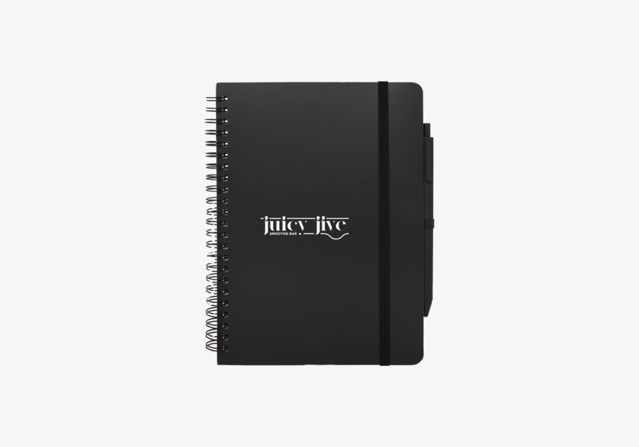 Cuaderno A5 océano reciclado con bolígrafo Thalaasa