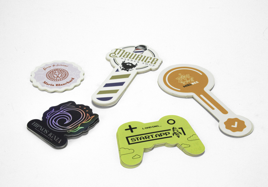 Pegatinas troqueladas a corte completo