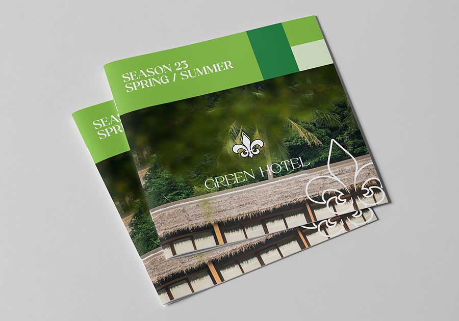 Brochure agrafée recyclée Format Carré