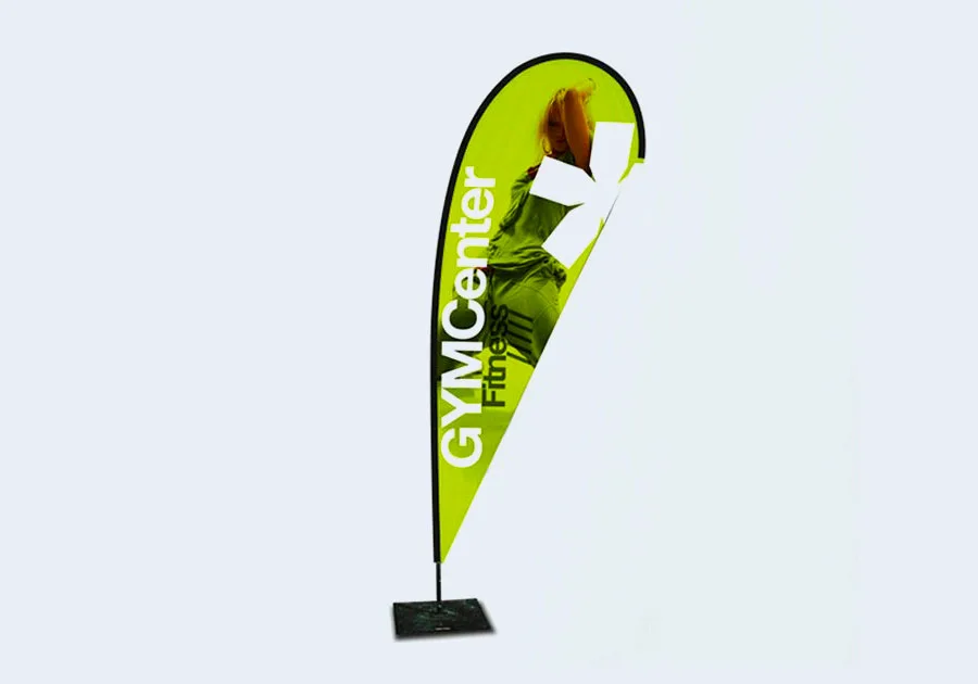 Drapeau goute en aluminium ganse noir mat a gauche