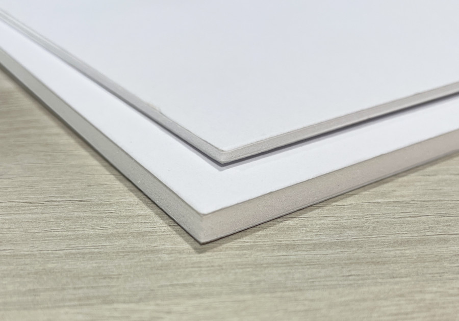 Panel rígido en cartón pluma mate de 3 y 5 mm