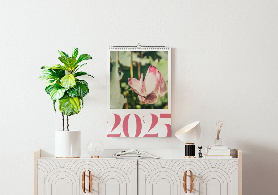 Calendario de pared en espiral 2025