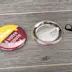 Badge rond en métal Système d'attache par aimants