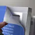 Comptoir extérieur - fixation du visuel imprimé par un velcro