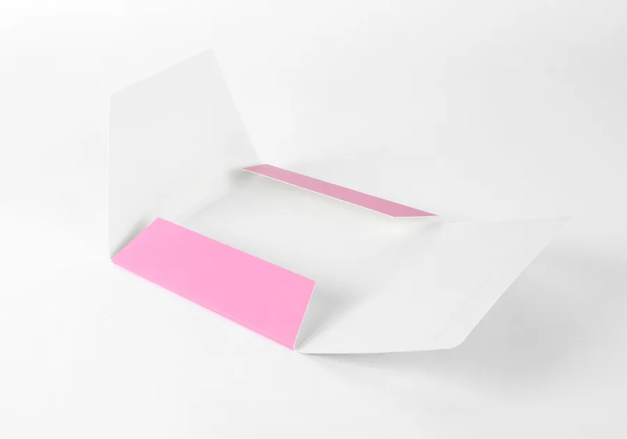 Boite et pochette courrier ouverture