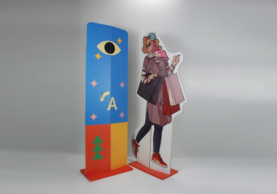 Tótem de cartón plegable 51 x 158 x 27 cm
