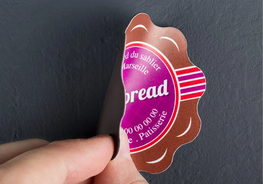 Sticker aimante magnet frigo decoupe a la forme