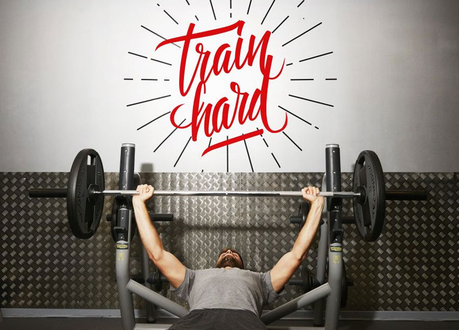 Letra y logotipo de plexiglás de 3 mm para entrenar duro