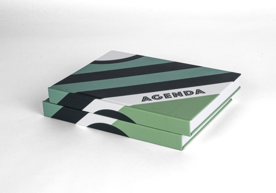 Agenda tapa dura - 17 x 24 cm - 25 mm