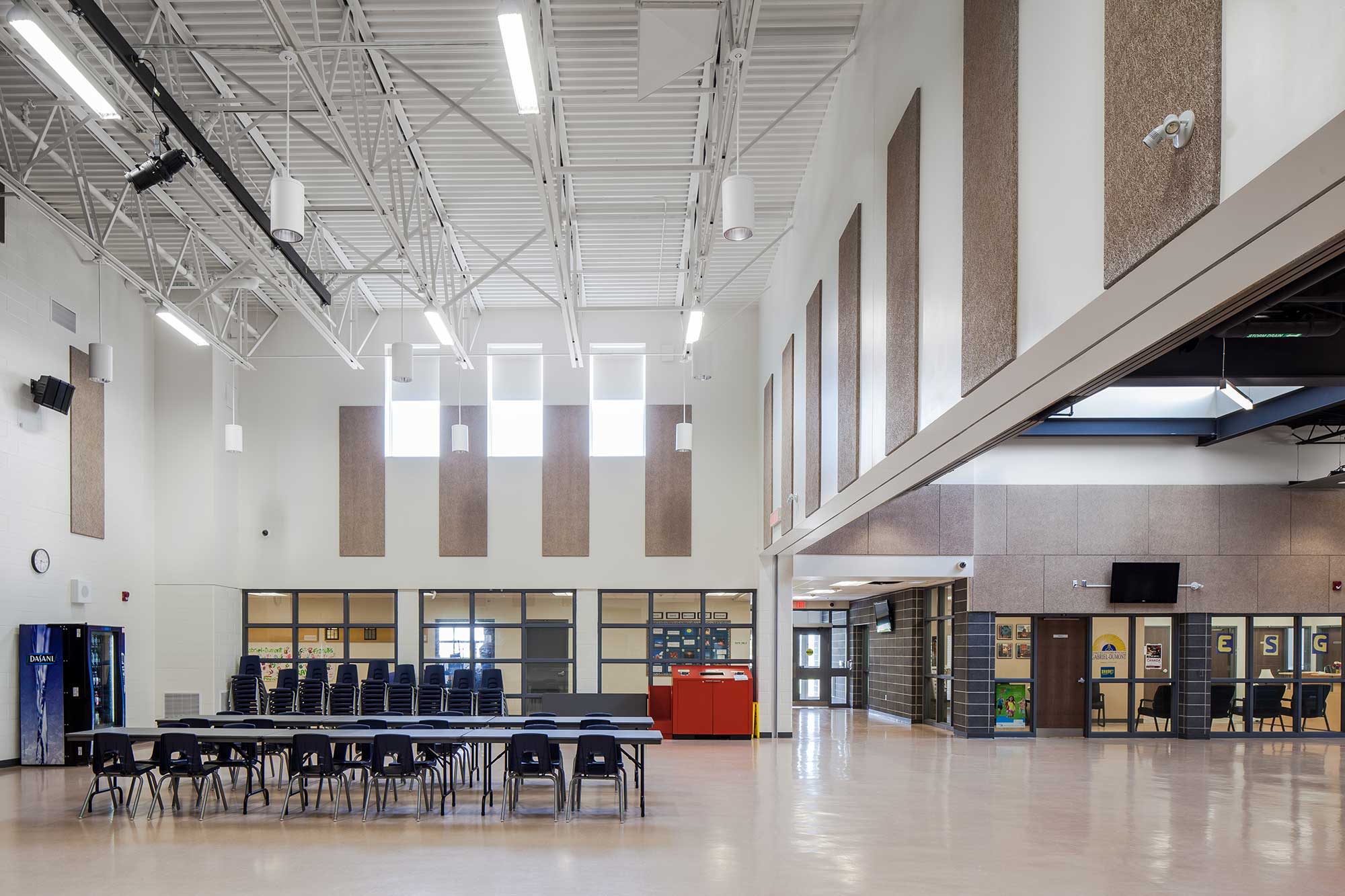 École secondaire Gabriel-Dumont | MartinSimmons Architects