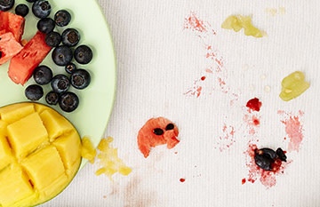 How to remove food stains from clothes