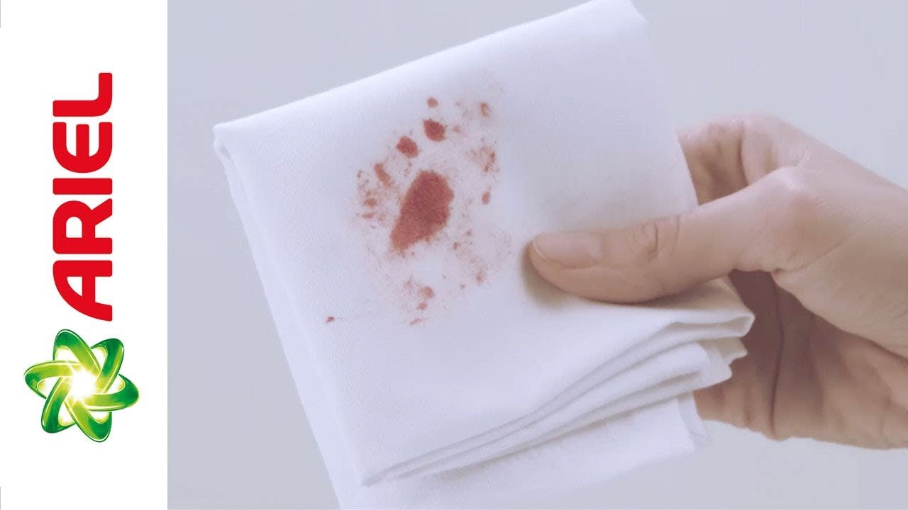 How to remove blood stains from clothing