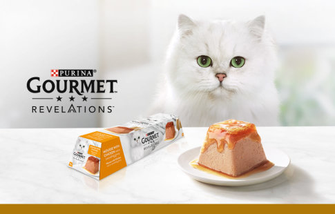 Découvrez la gamme Gourmet Revelations pour chat sur votre animalerie en ligne zooplus