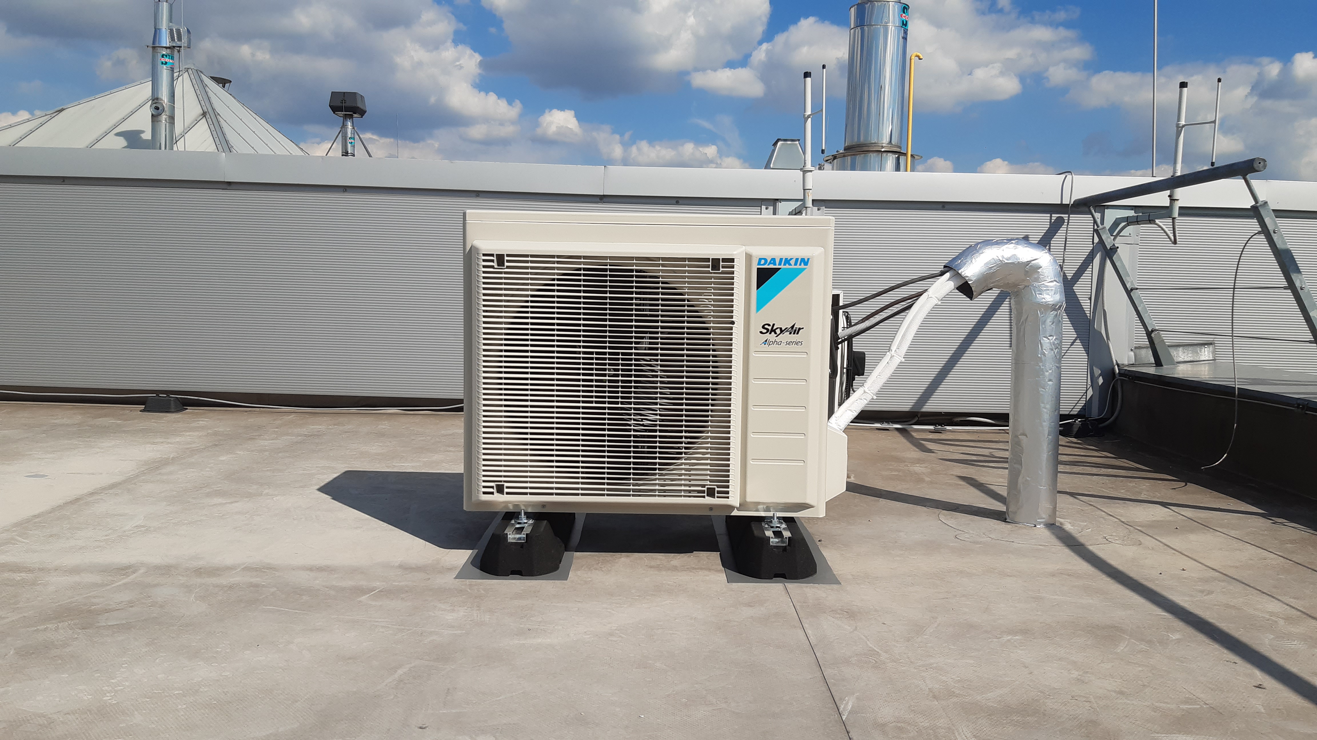 Obytné a komerční prostory