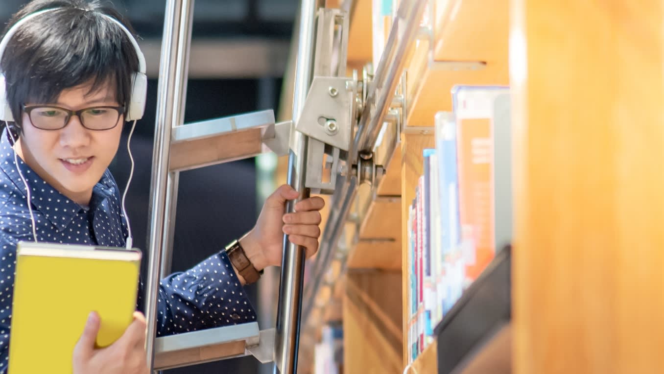 Prize Fighters: Predictions for the 2020 Nobel Prize in Literature