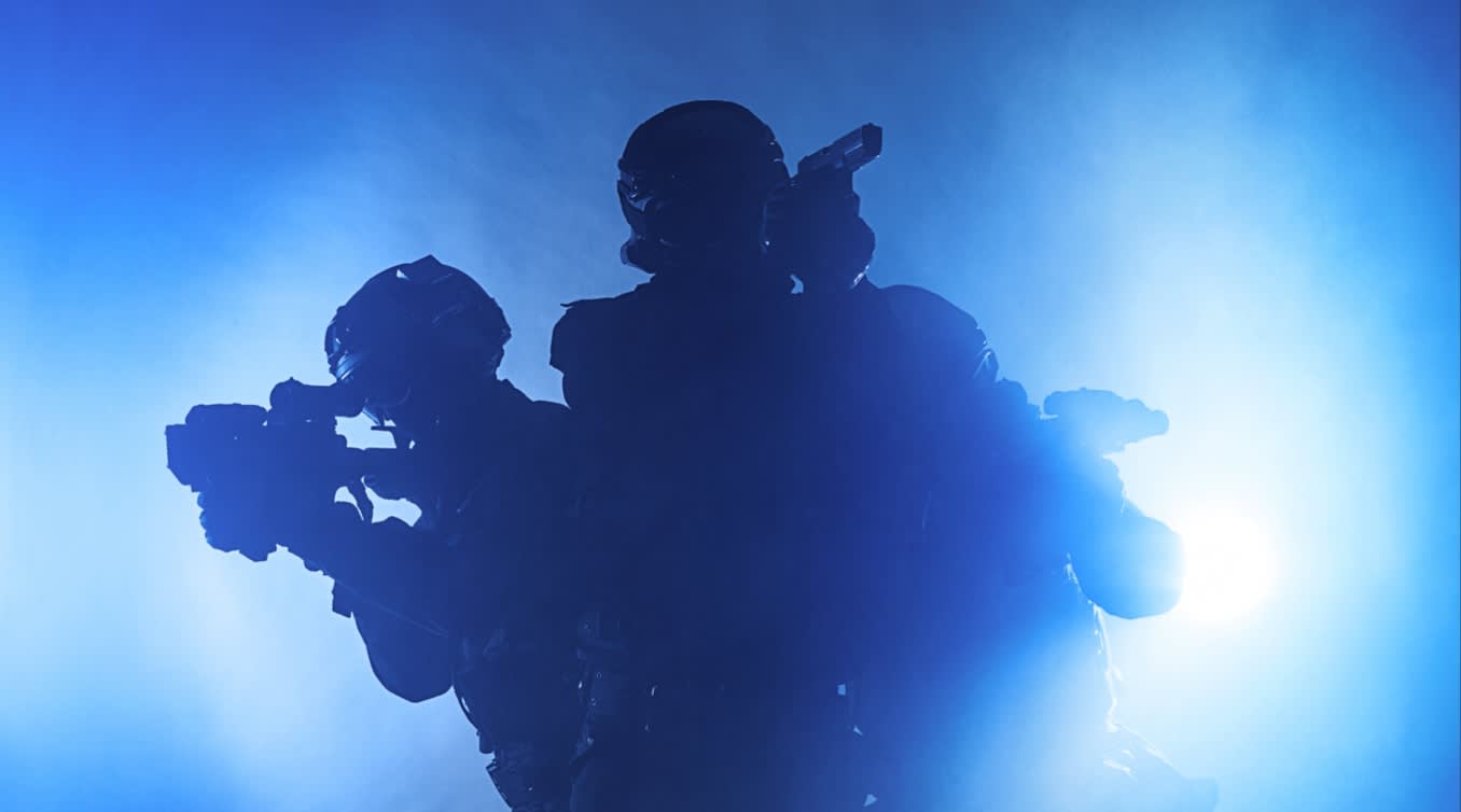 11 faszinierende Fakten über Bestseller-Autor Tom Clancy 