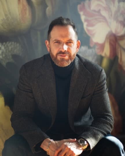 joe abercrombie gift guide