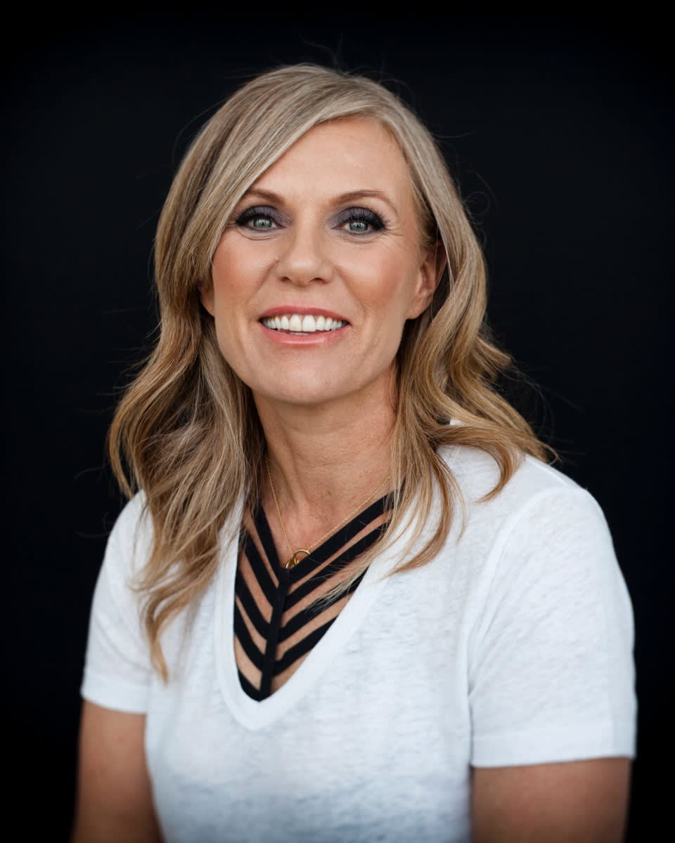 caroline overington gift guide