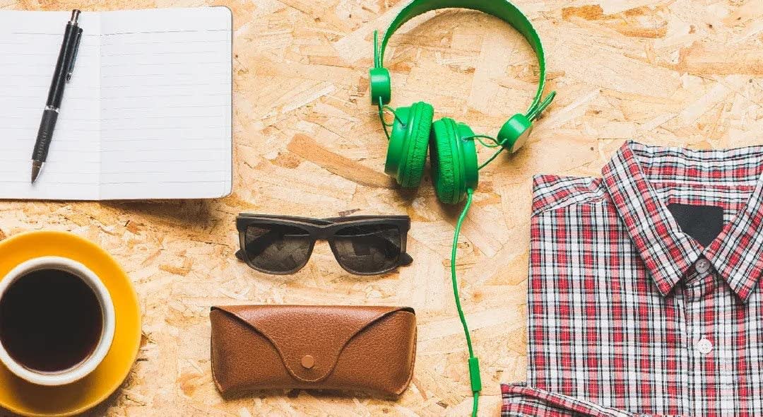 14 of the Best Audiobook Gift Ideas for Dads