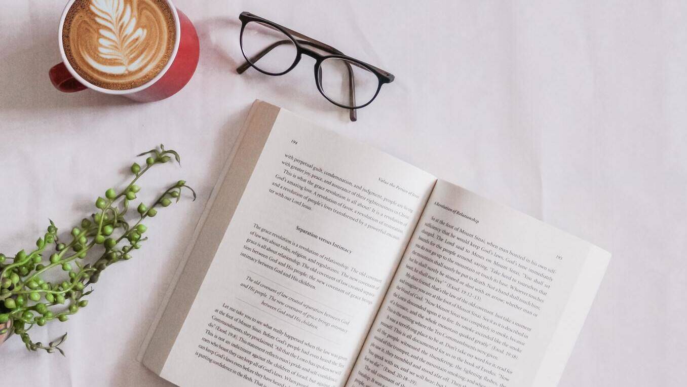 Laura Malina Seiler: Ihre Buchempfehlungen für Herz und Seele
