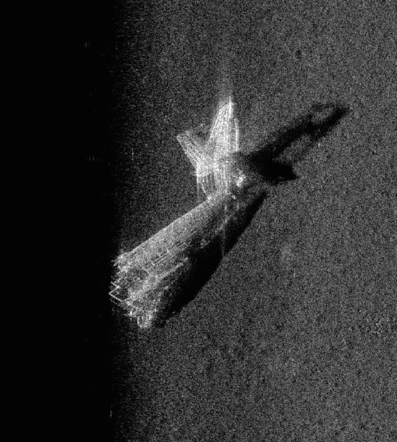 Sonar scan of the BV-222 tail section captured using Hugin AUV.