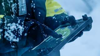 Using the Blueye Rugged controller with gloves