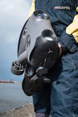 Person holding X3 with DVL closeup