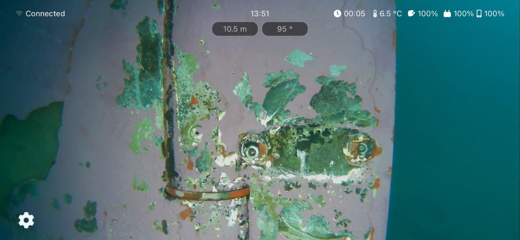 Blueye Observer app inspecting a damaged rudder
