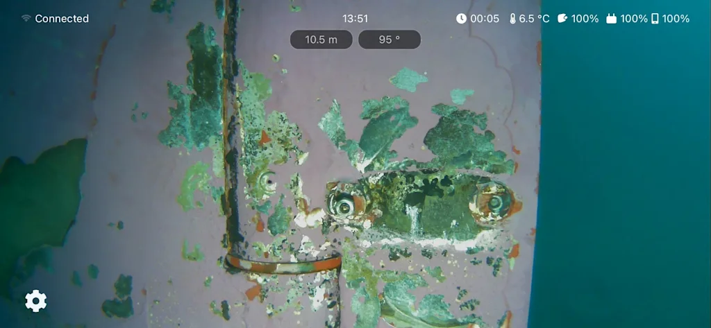 Blueye Observer app inspecting a damaged rudder