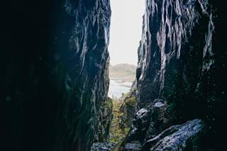 Utsikt fra fjellsprekk