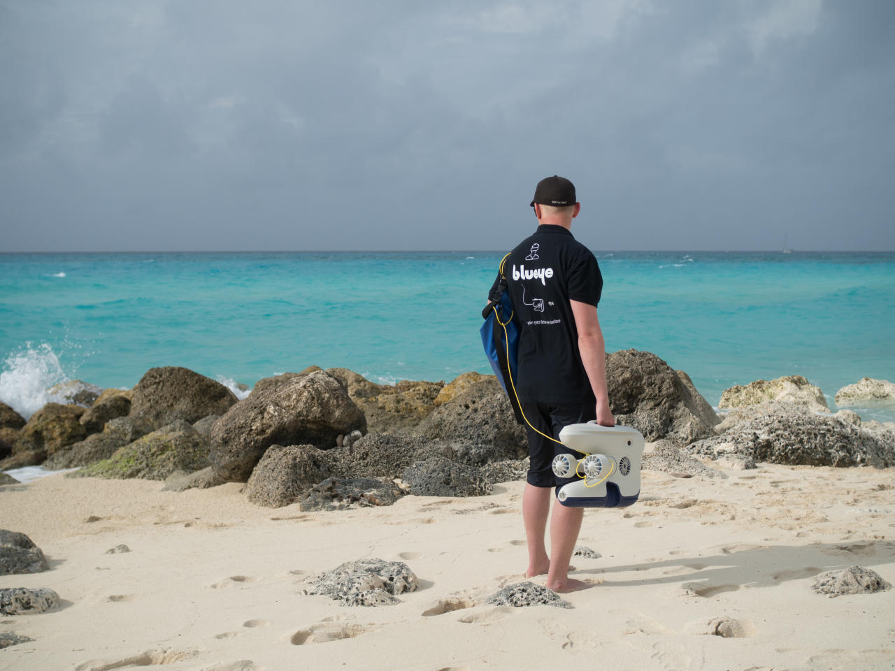 Chief Software Developer Jonas Follesø with the drone on one of the Bimini beaches