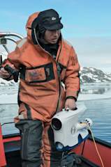Prof. Martin Ludvigsen and the underwater drone