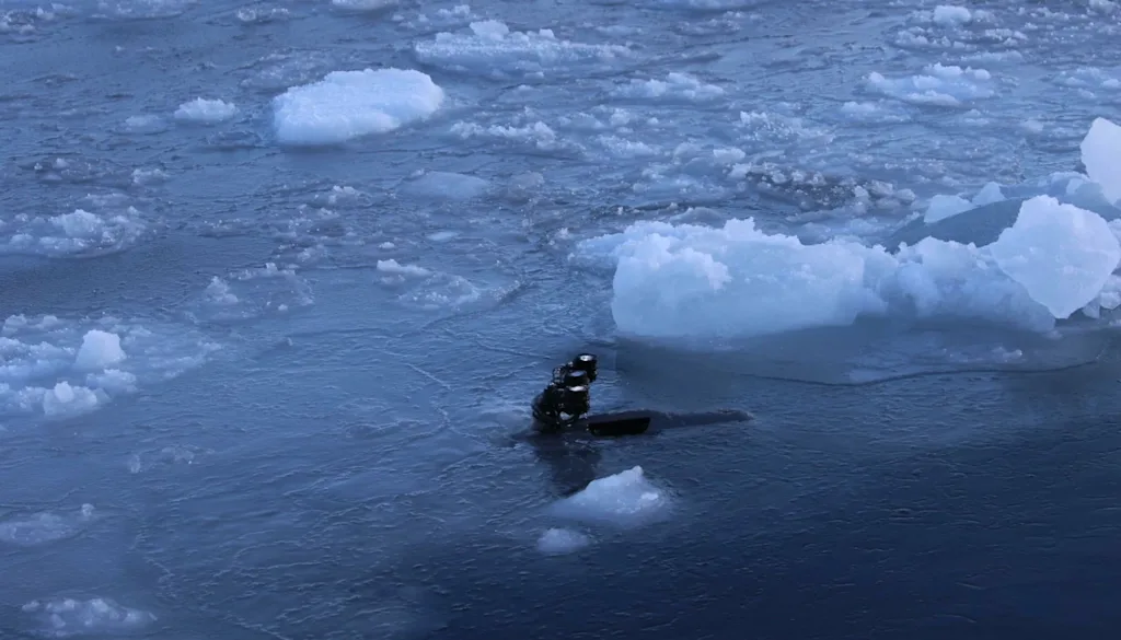The Blueye X3 ROV in acton with the Norwegian Coast Guard at Svalbard