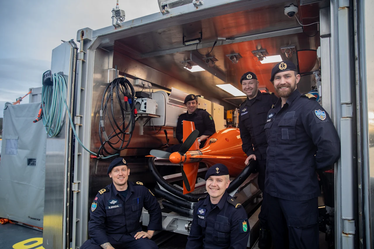 HUGIN Team 1 on board HNoMS Olav Tryggvason