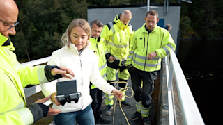 Blueye holder demo inspeksjon ved damanlegg i Trondheim